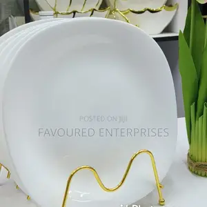 Square Plain Plate
Set of 6pcs