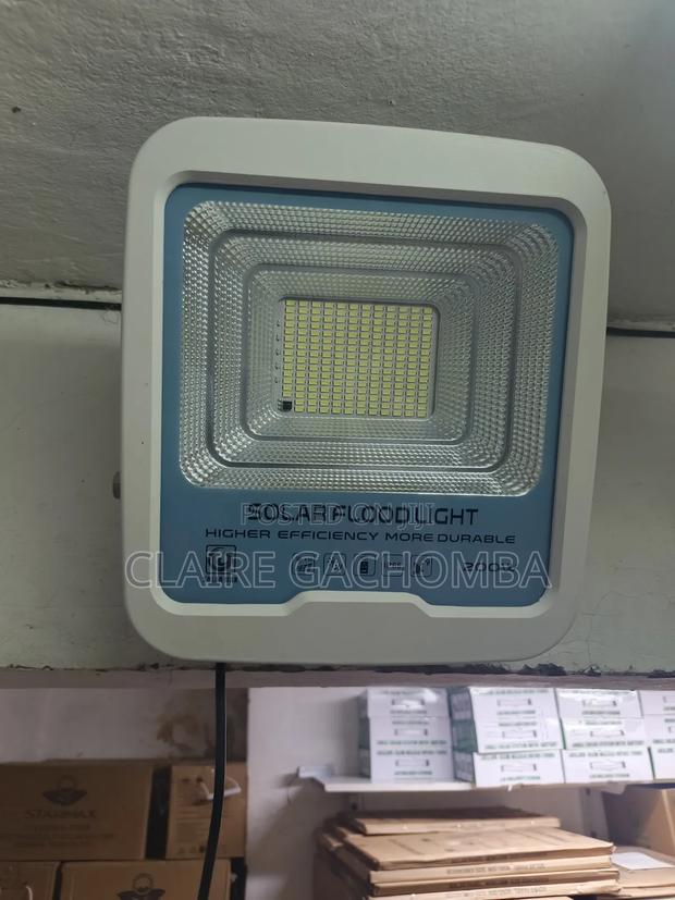 200watts Solar Floodlight Solarmax - main view
