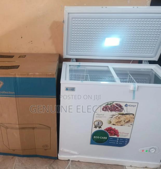 Nunix 200 Litres Chest Freezer NF - main view