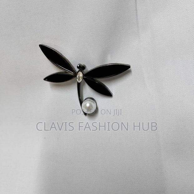 Brooches- Men and Ladies Dresses Accessories