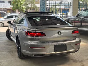 Volkswagen Arteon 2.0T SE R-Line w/20 AWD 4MOTION 2019 Gray