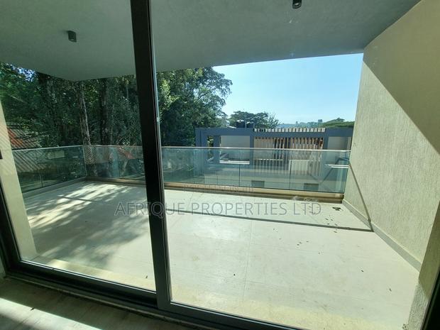 5bdrm Villa in Lavington for sale - thumbnail 20