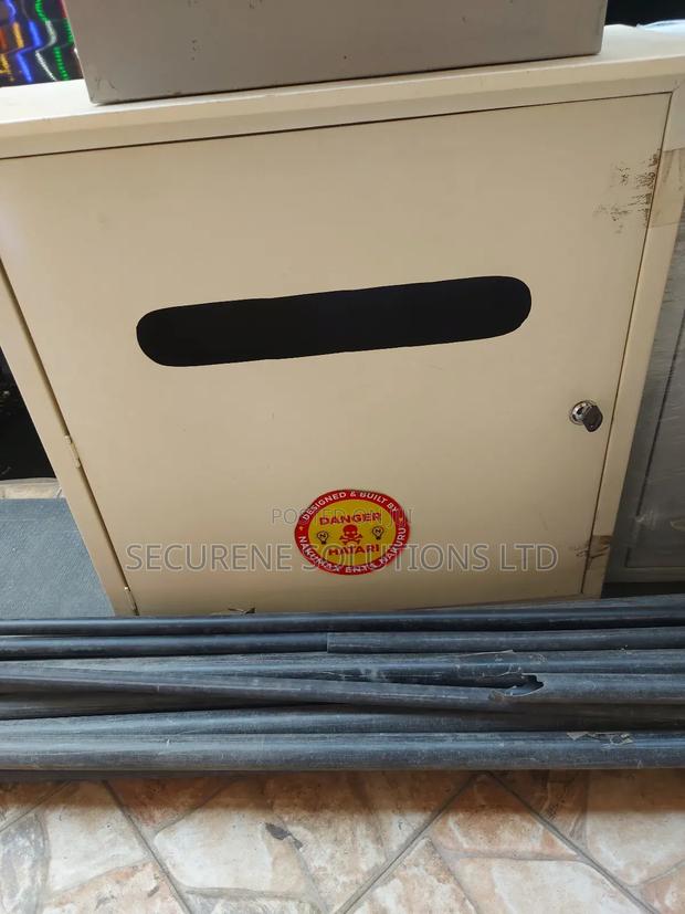 Lockable Galvanized Powder Coated Meter Box