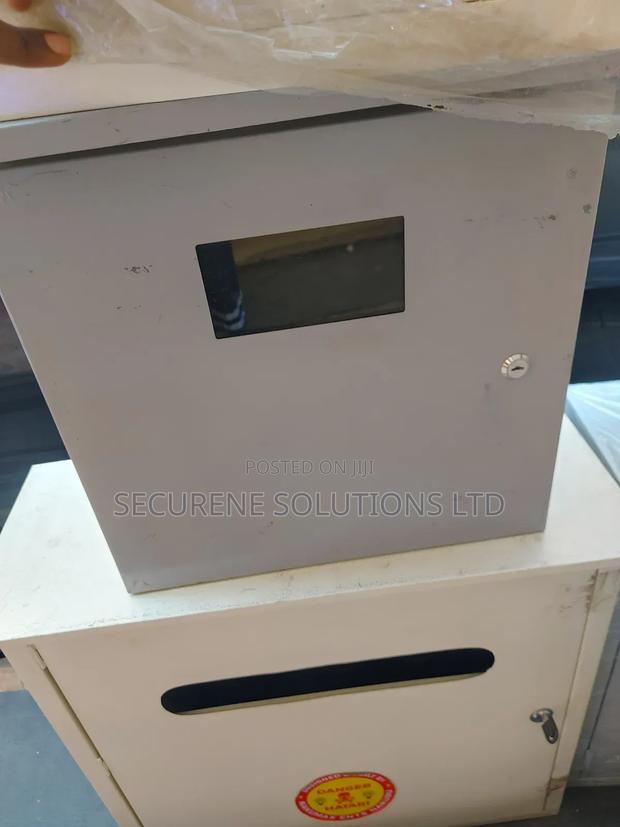 Energizer Box (Steel) 2ft X 2ft - thumbnail 3