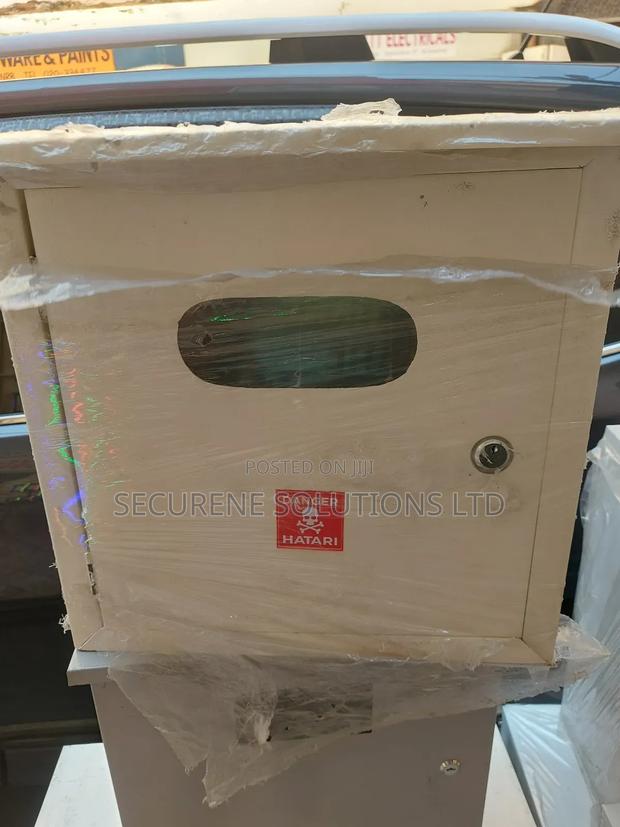 Lockable Powder-Coated Meter Box, - thumbnail 2