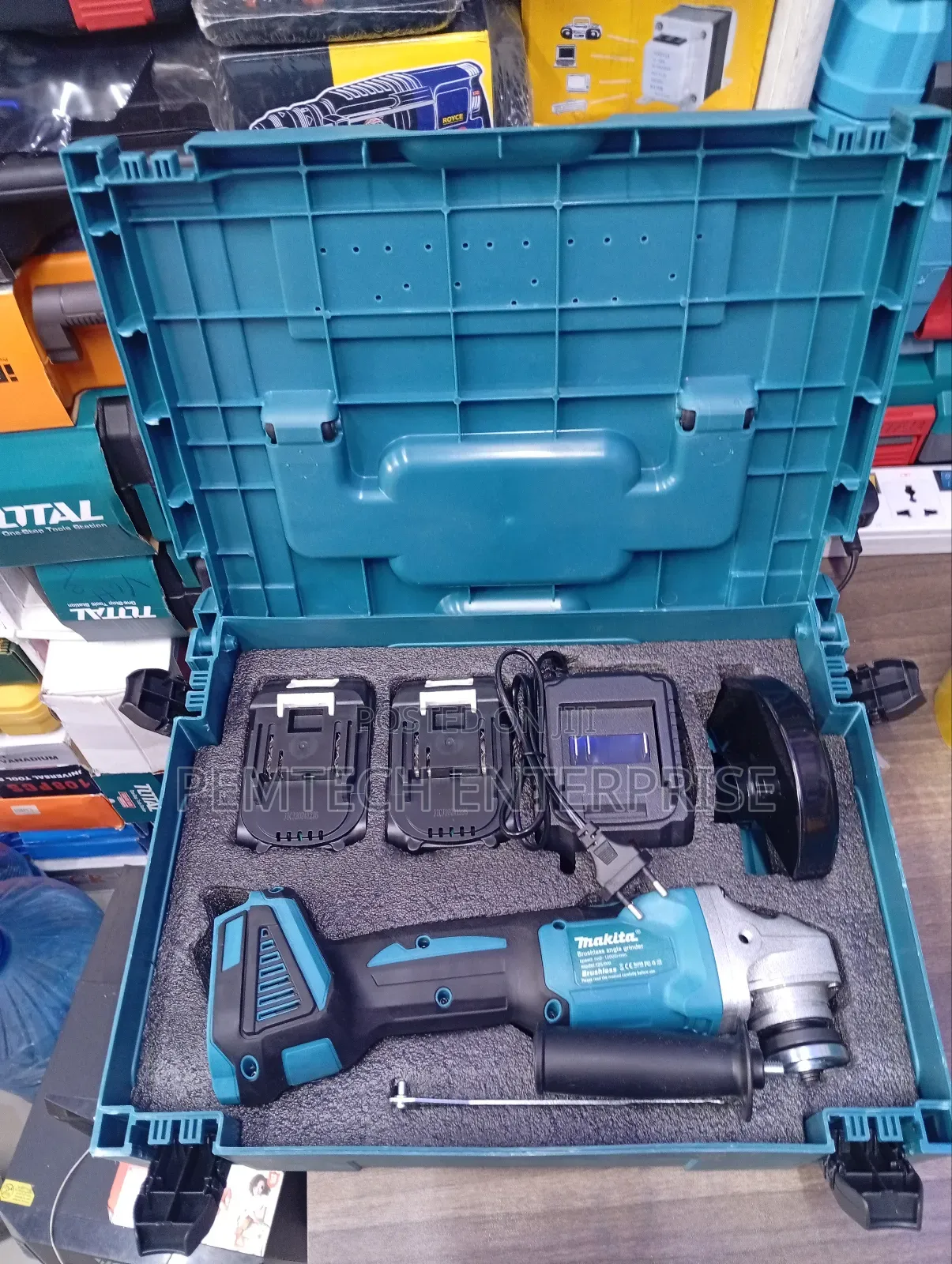 Powerful Cordless Angle Grinder