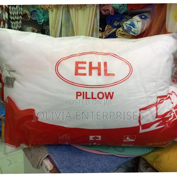 Compressed Fiber Pillows 750gms