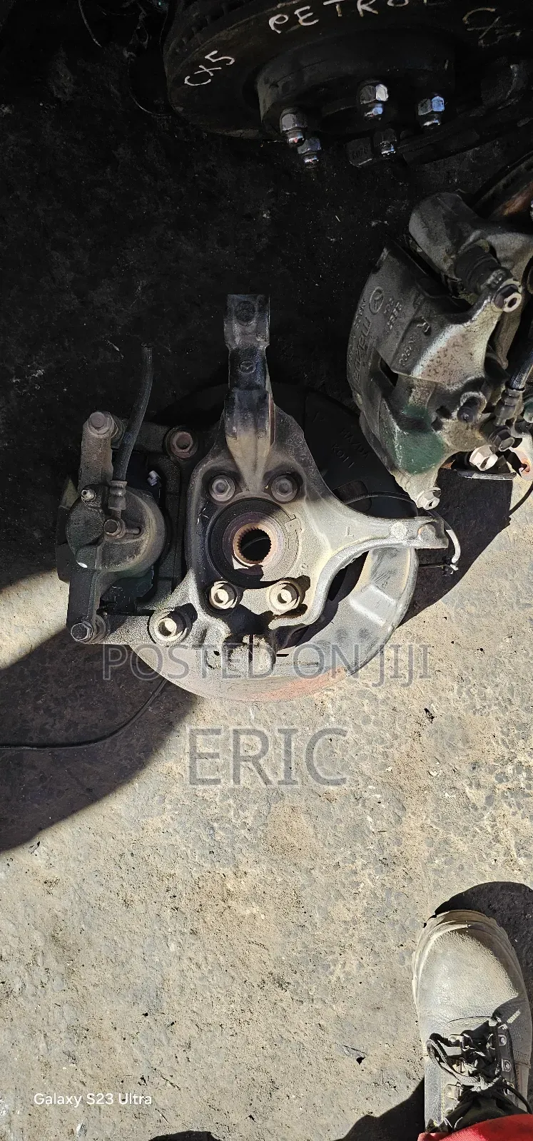 X Trail T31 Front Hub