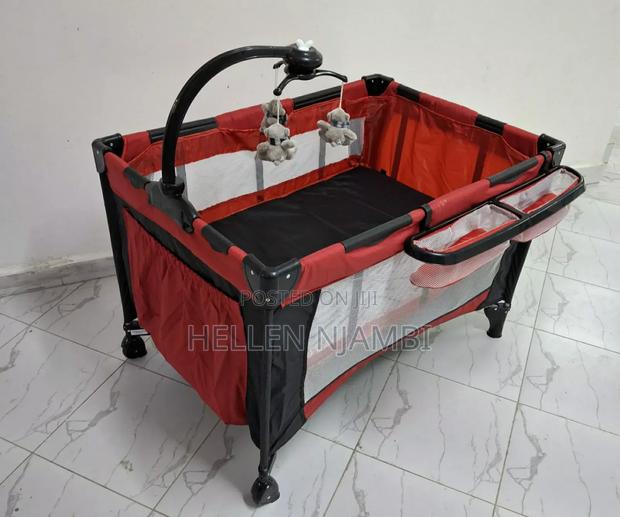 Foldable Baby Cot - main view