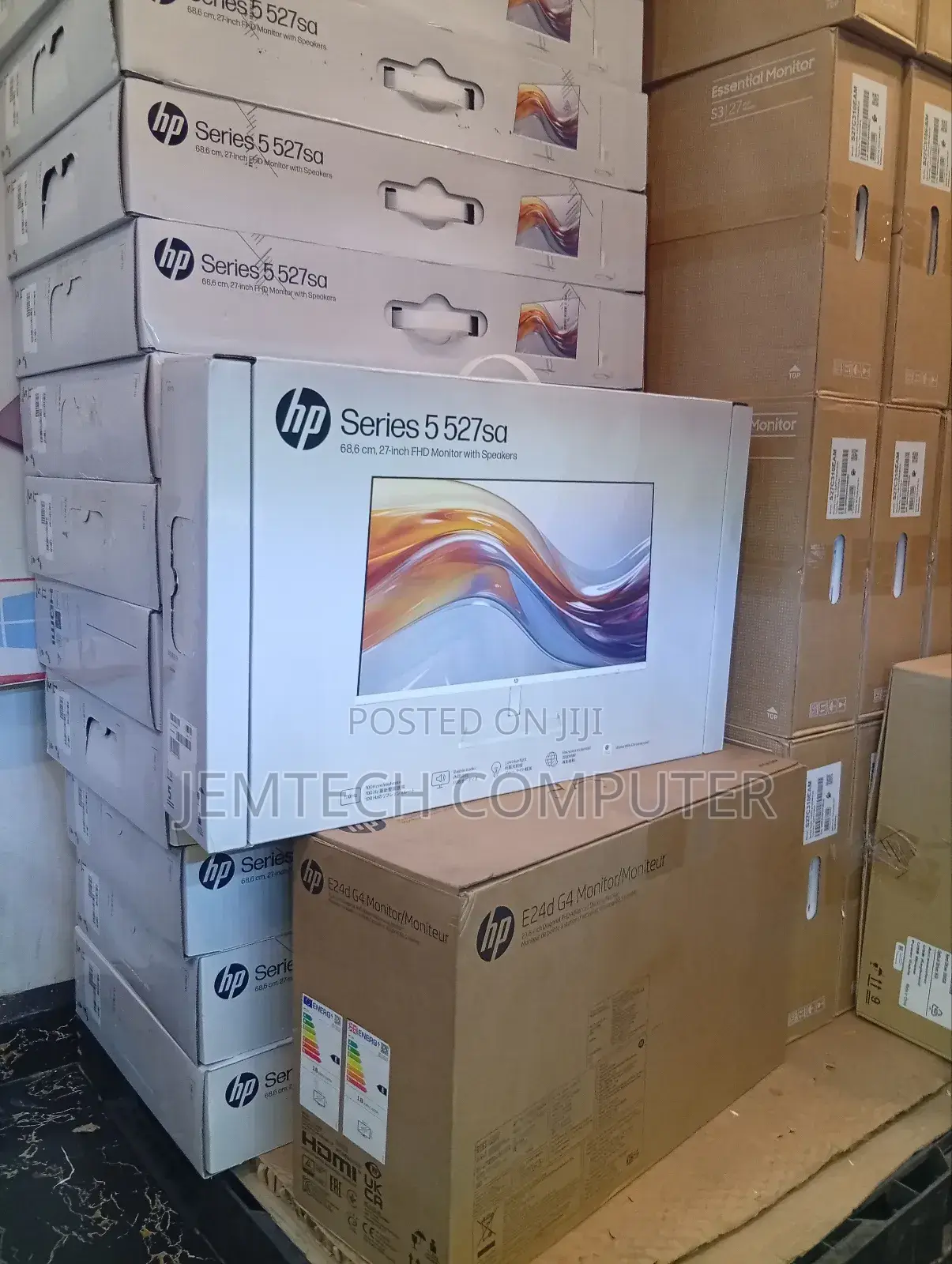 Hp Series 5 527sa FHD With Speakers