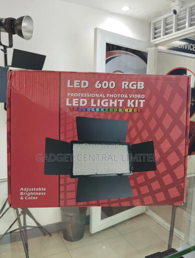Light Kit Pro LED 600 RGB Video Light - main view