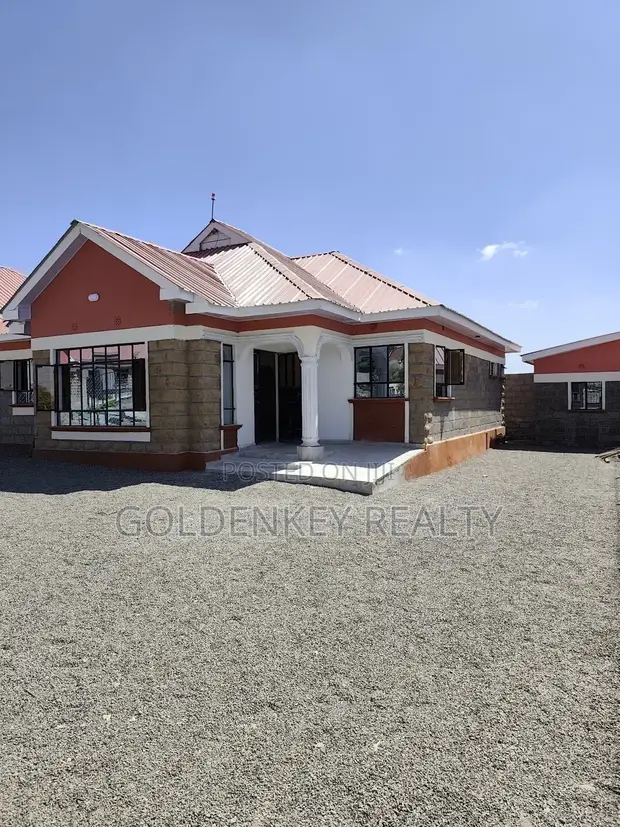 3bdrm Bungalow in Kitengela for sale