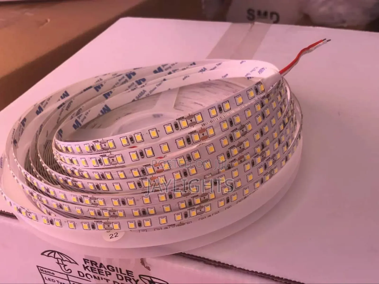 Roll LED Strip Light for Room Decoration Lighting