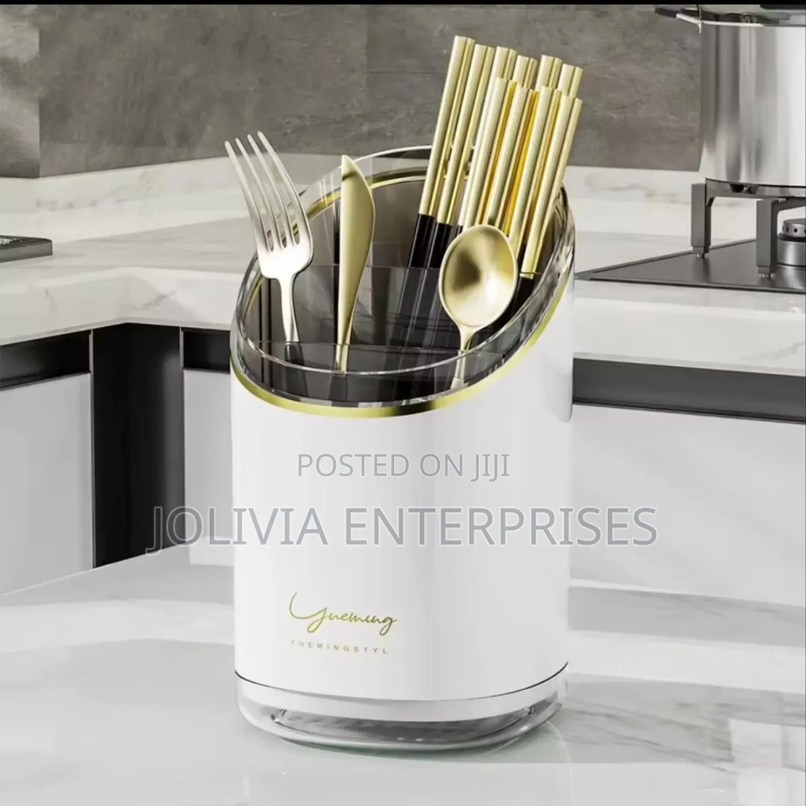 Luxury Cutlery Organizer/Holder.
Acrylic Material