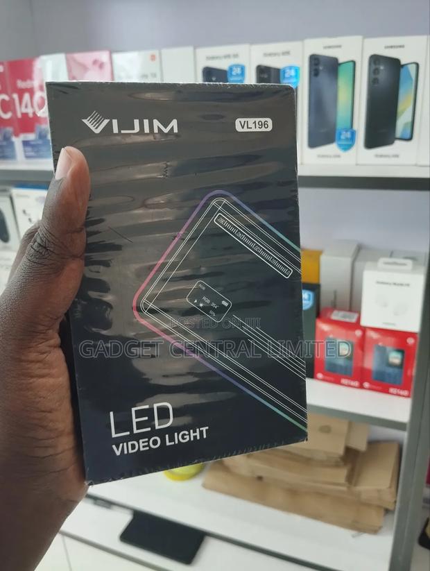 Vijim Vl196 RGB LED Fill Light - main view