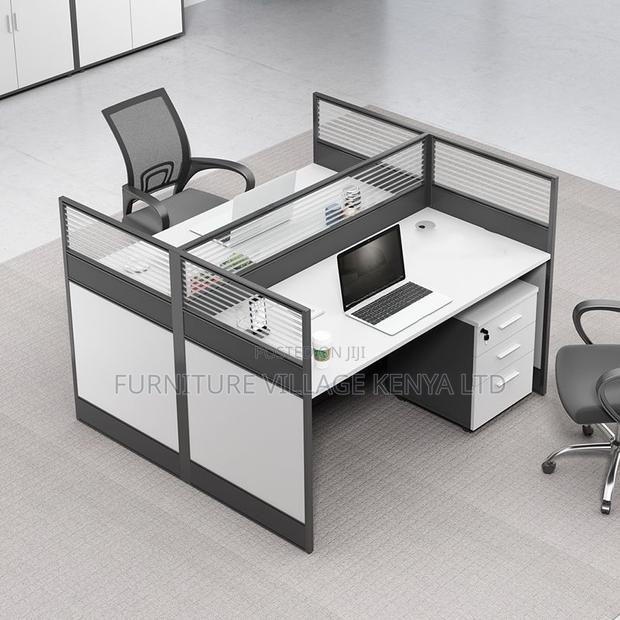 Office Workstations; Two Way Modular Office Desk (White)