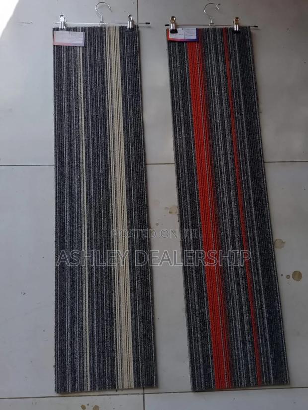 Colored Carpet Tiles - thumbnail 2