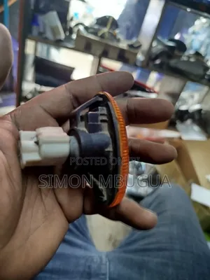 Subaru Wing Indicator/Turn Signal Available