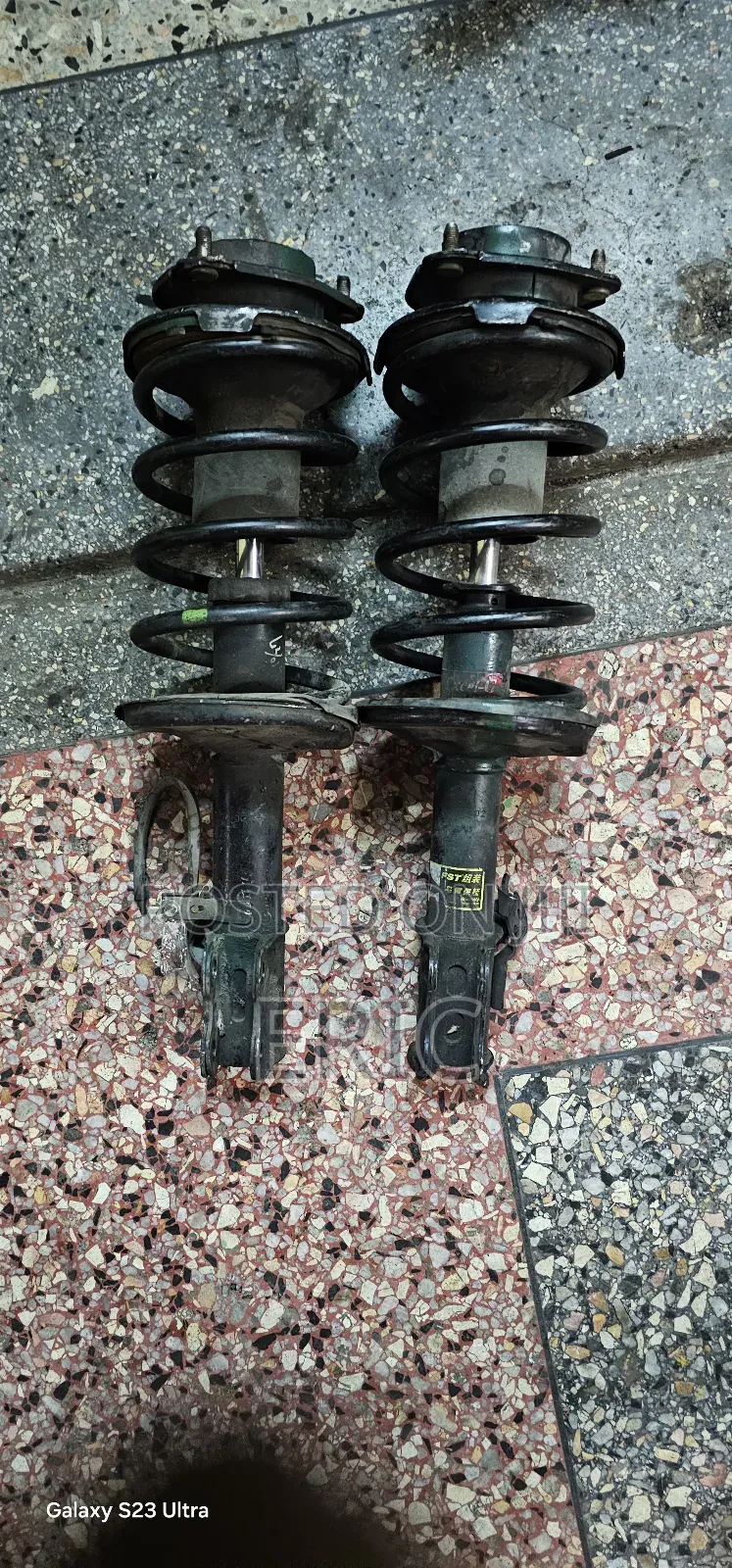 Toyota Carina Front Shocks