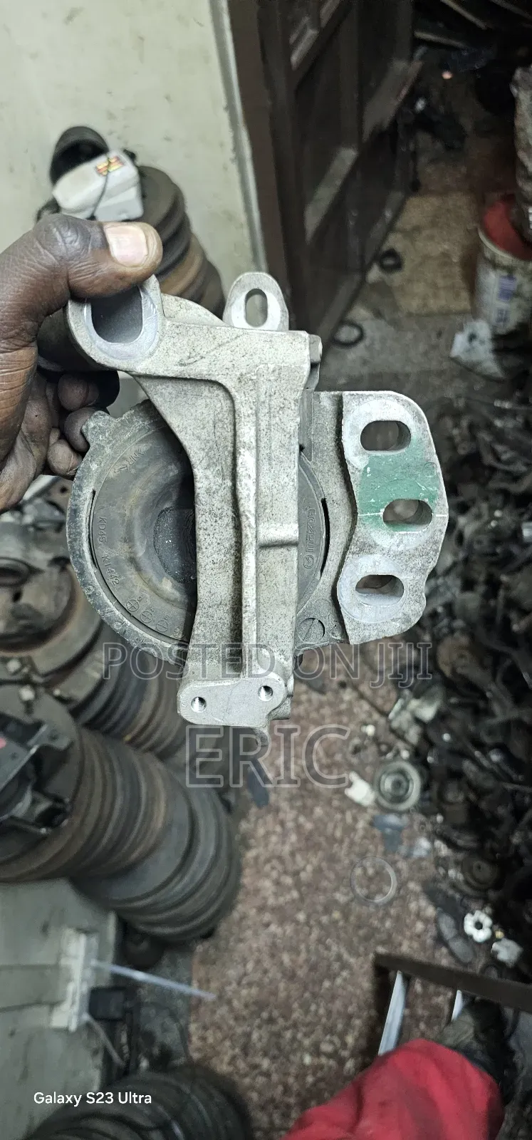 C X 5 Petrol Ingine Mountings