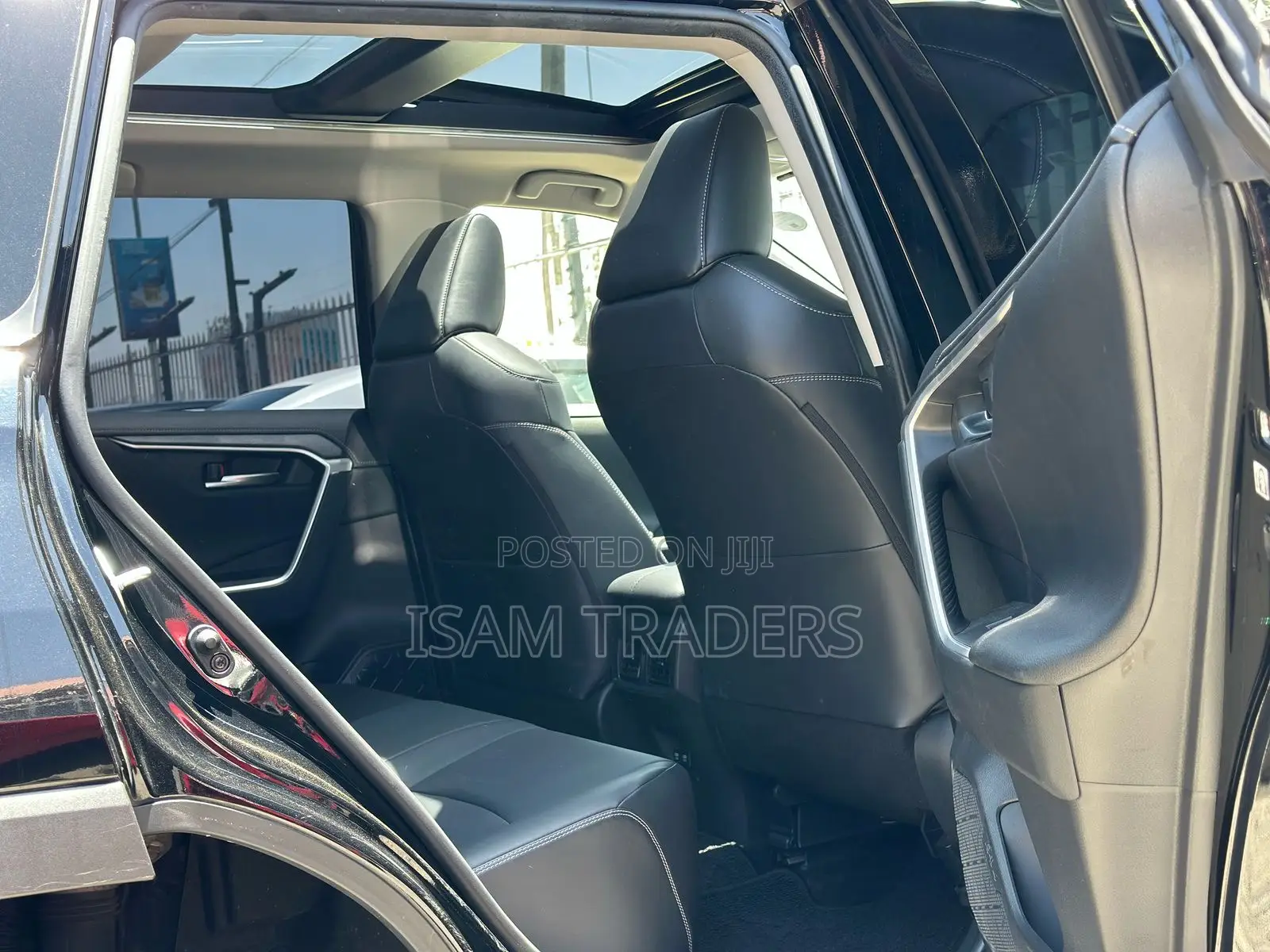 Toyota RAV4 XLE Premium AWD 2019 Black
