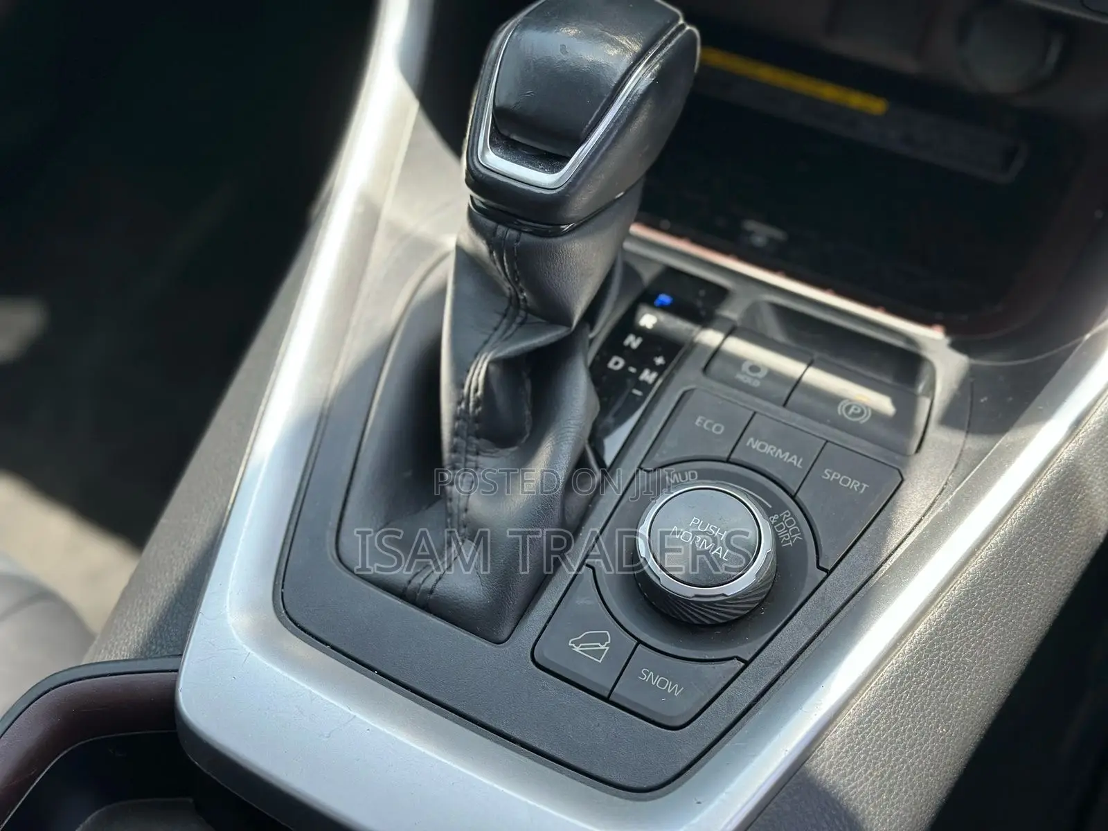 Toyota RAV4 XLE Premium AWD 2019 Black
