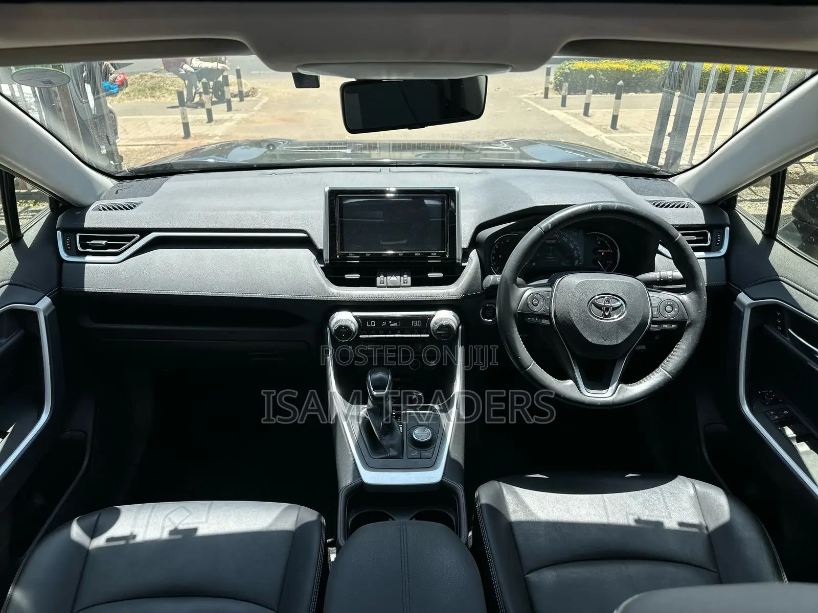 Toyota RAV4 XLE Premium AWD 2019 Black