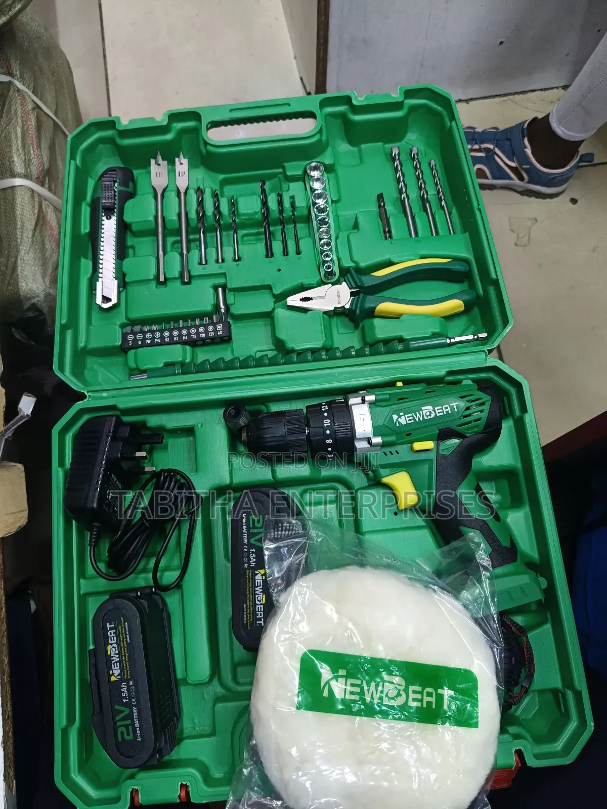 Polisher Machine / Cordless Polishing Machine