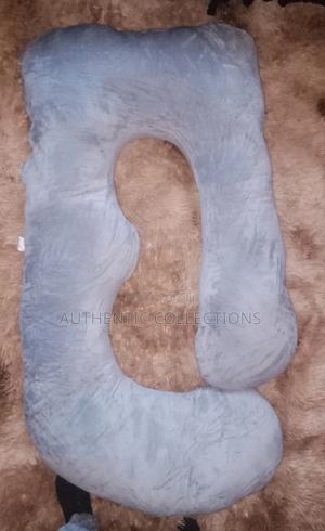 U Shape Full Body Pregnancy Pillow - thumbnail 2