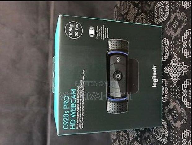 Logitech C920s Shutter Hd Webcam - main view