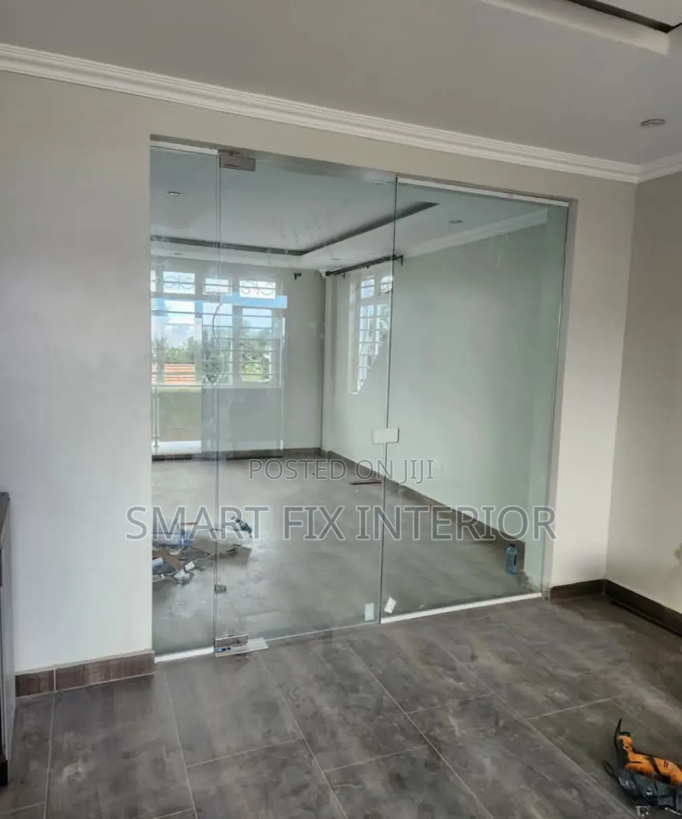 Glass/Aluminum/Gypsum Partitioning/Countertop and Shelves