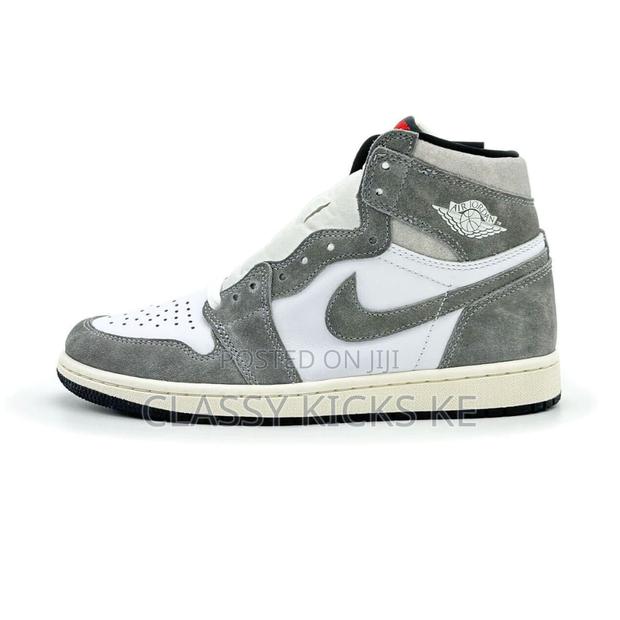 Jordan 1 Retro OG High - thumbnail 3
