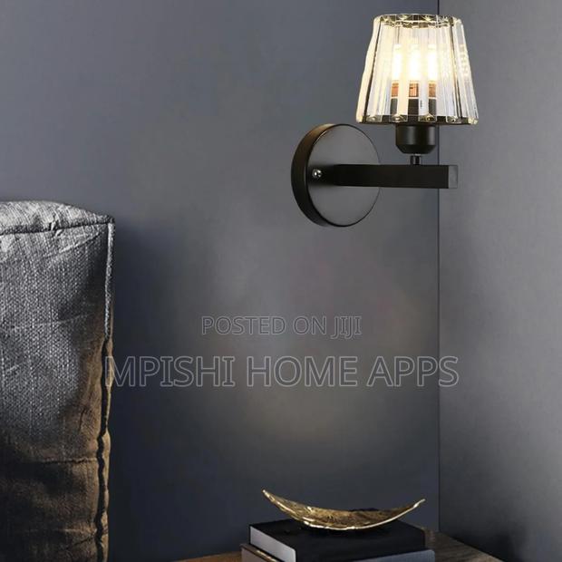Black Wall Light - thumbnail 2