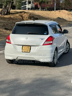 Suzuki Swift 2015 Pearl