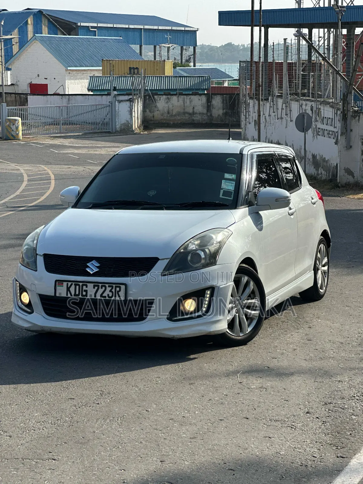 Suzuki Swift 2015 Pearl