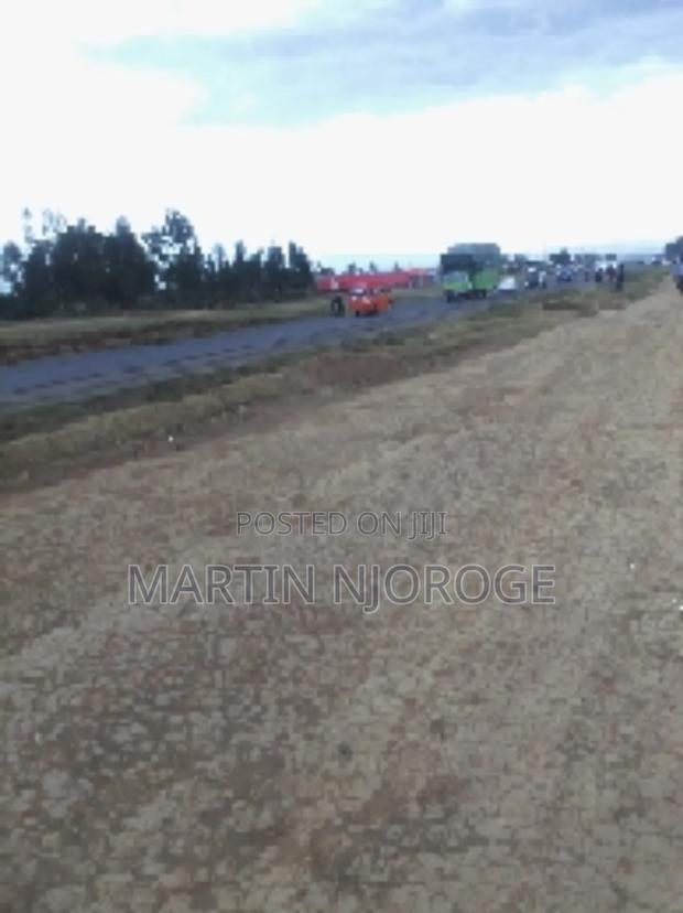 1⁄2 Acre Kinungi Touching Highway - thumbnail 3