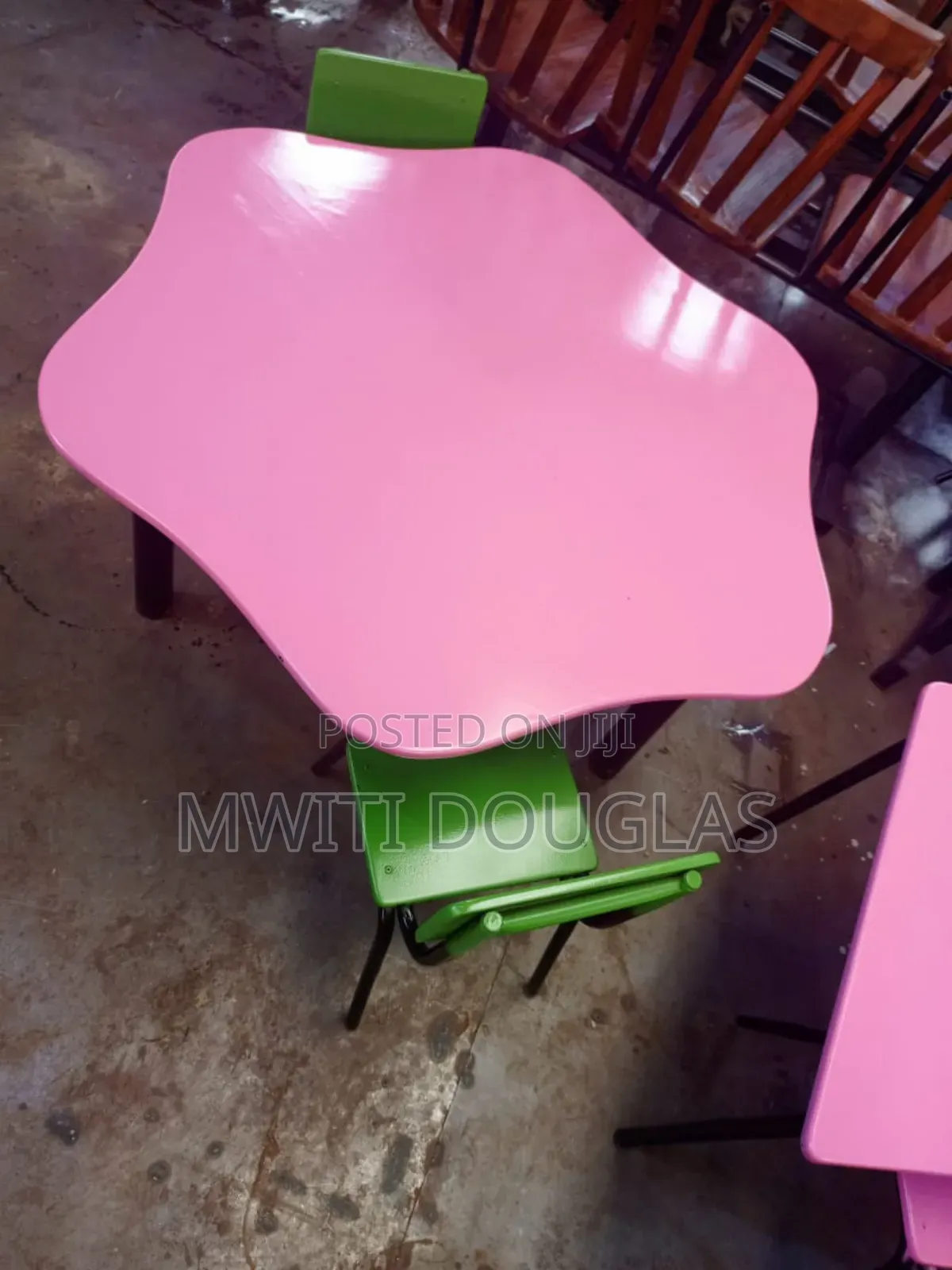 Amazing Lower Primary Learning Desk
