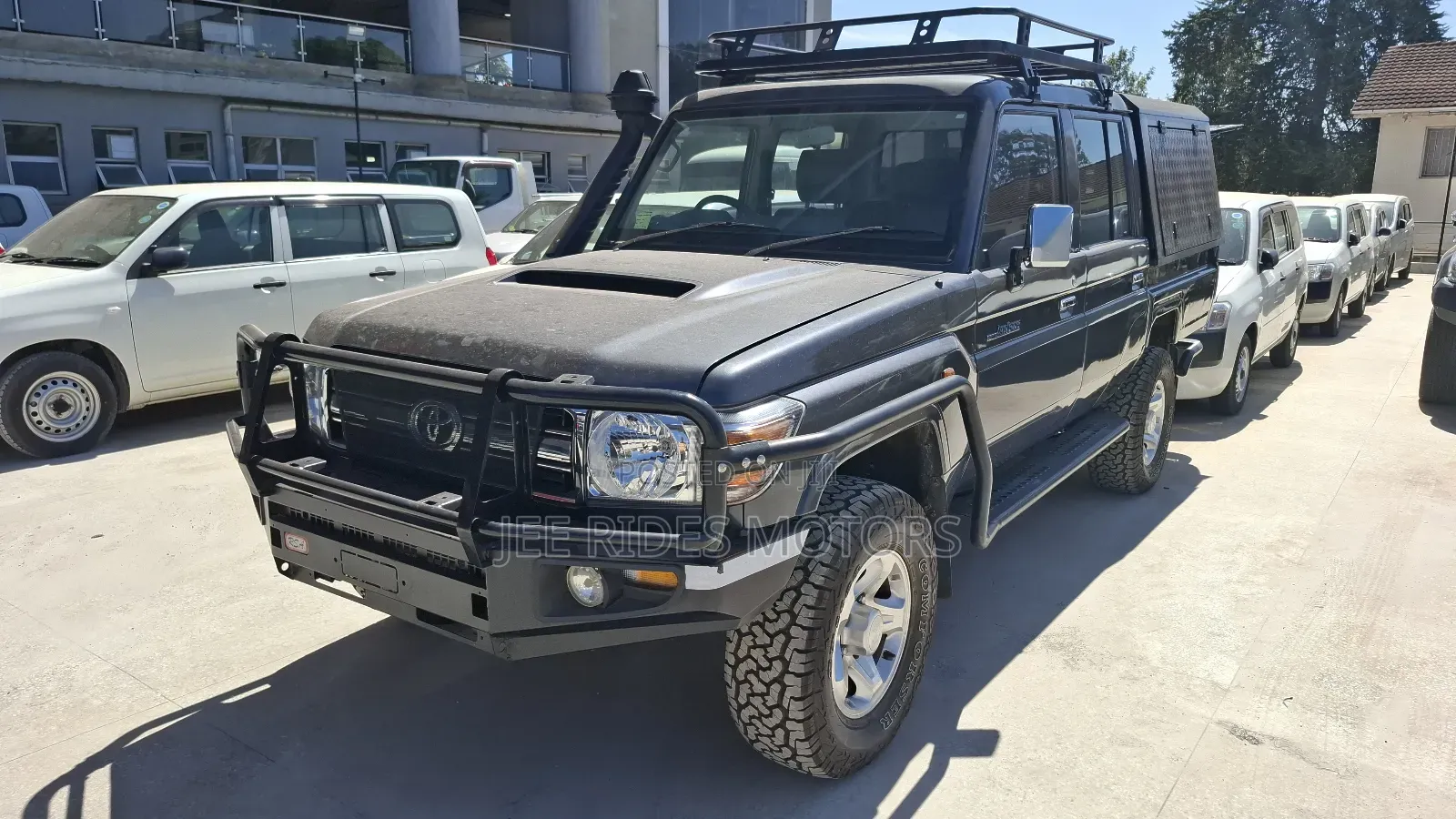Toyota Land Cruiser 2023 Gray