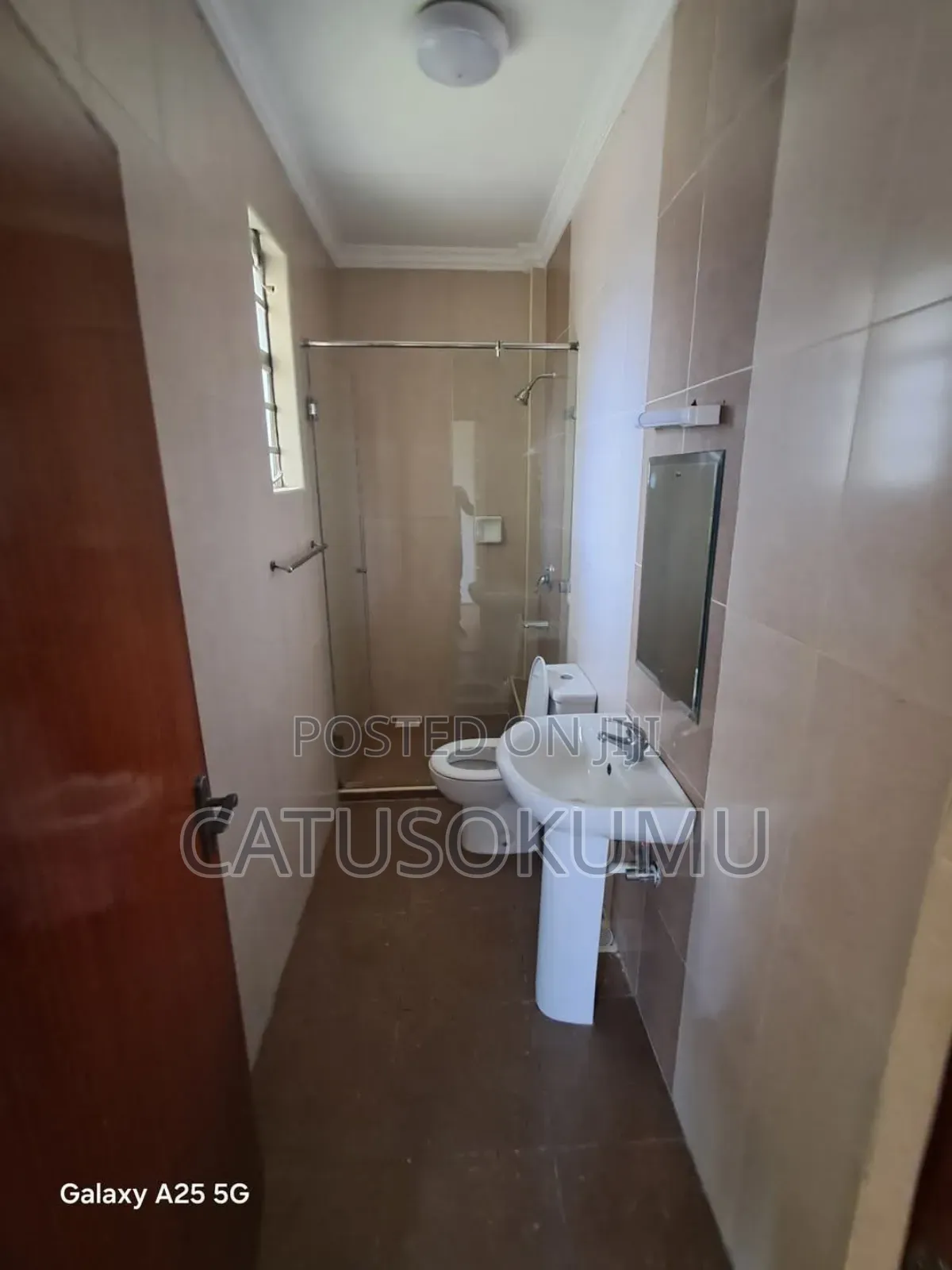 4bdrm House in DayStar Area for rent