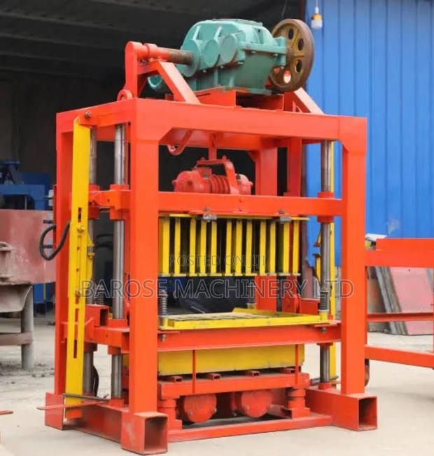 Concrete Block Cabro Making Machine - main view