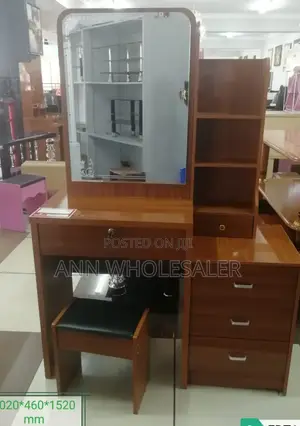 Brown Portable Dressing Table Plus Sliding Mirror BT-1