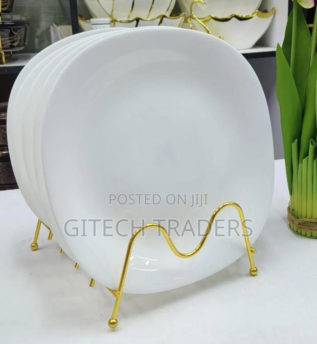 Square Plain Plate
Set of 6pcs