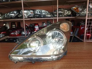 Toyota Wish Old Model Left Zenon Front Light
