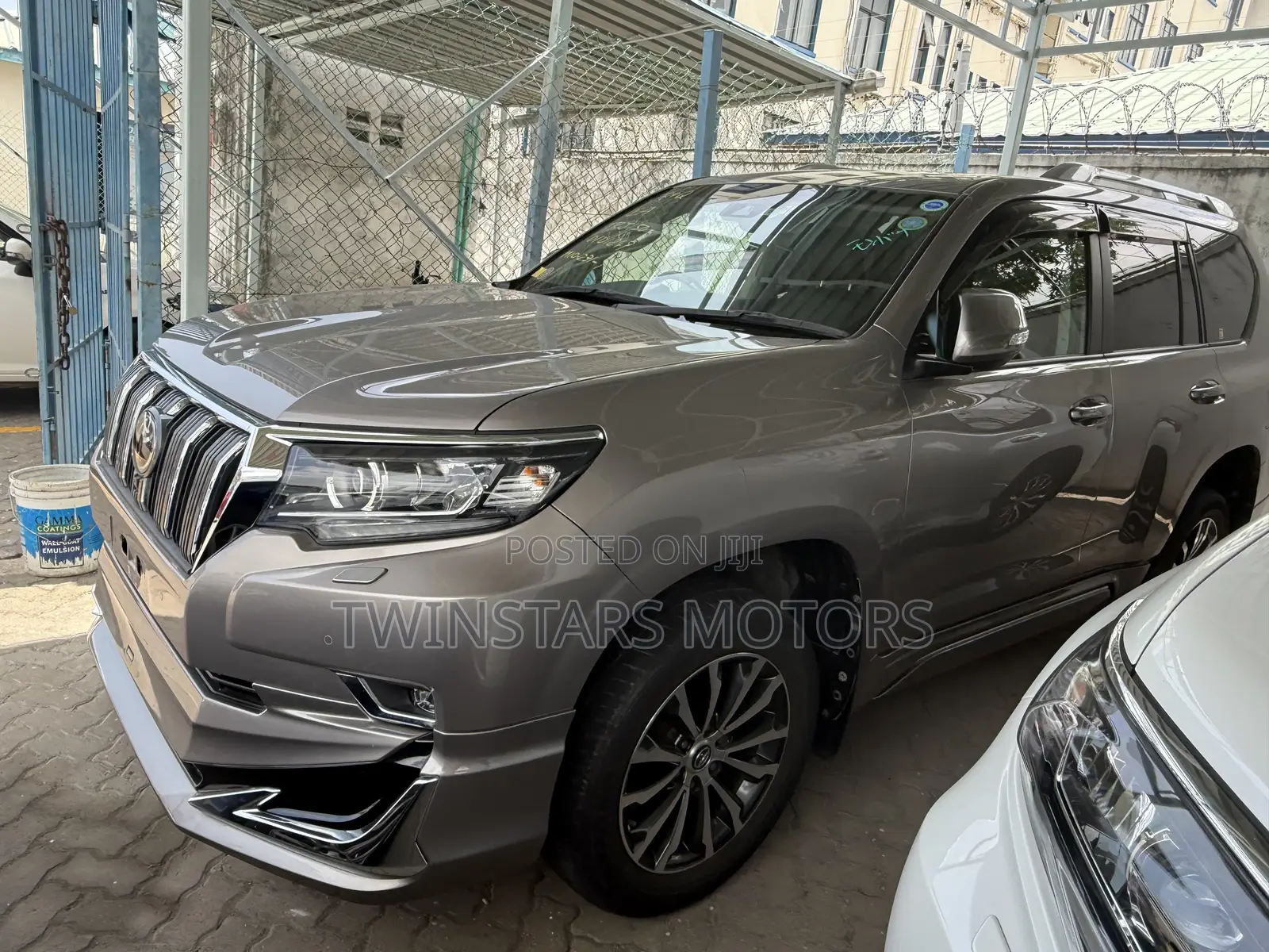 Toyota Land Cruiser Prado 2.7 2019 Gray