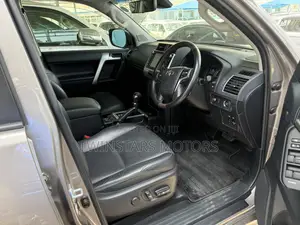 Toyota Land Cruiser Prado 2.7 2019 Gray