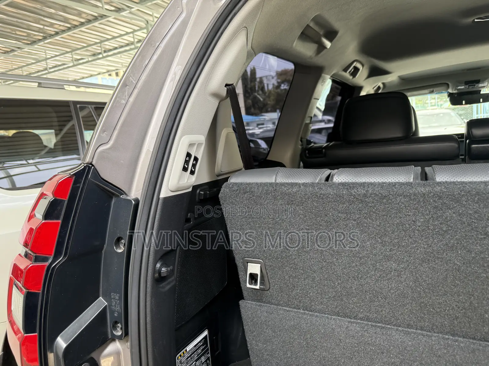 Toyota Land Cruiser Prado 2.7 2019 Gray