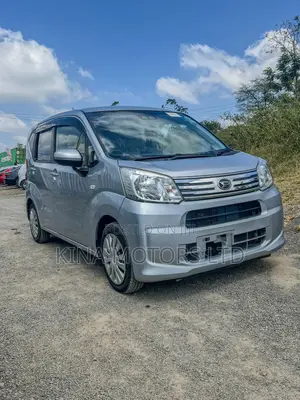 Daihatsu Move 2019 Silver