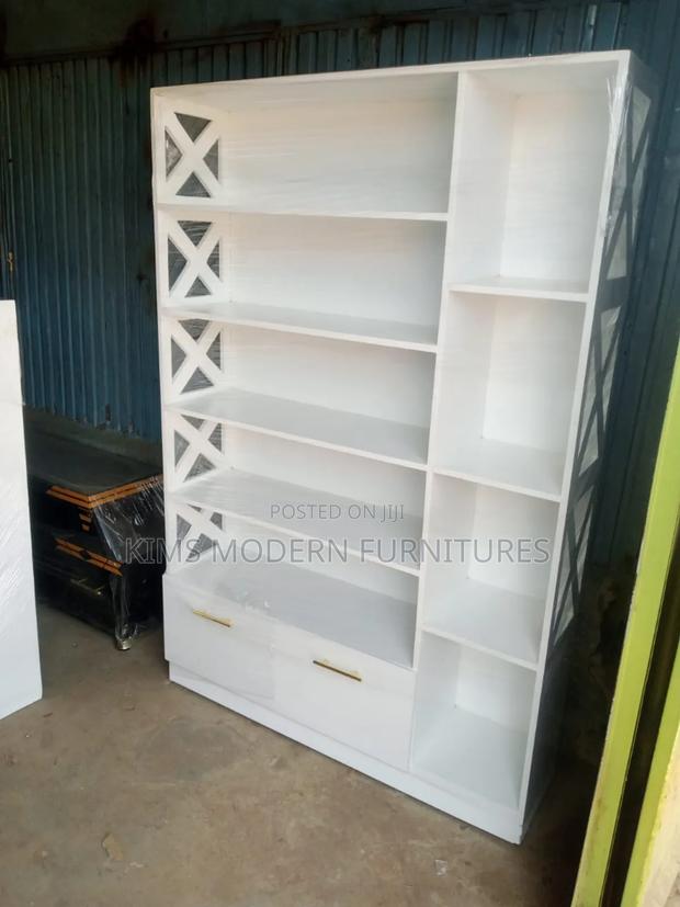Sleek White Modern Shoe Rack With Handbag  Shelves