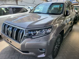 Toyota Land Cruiser Prado 2019 Gold
