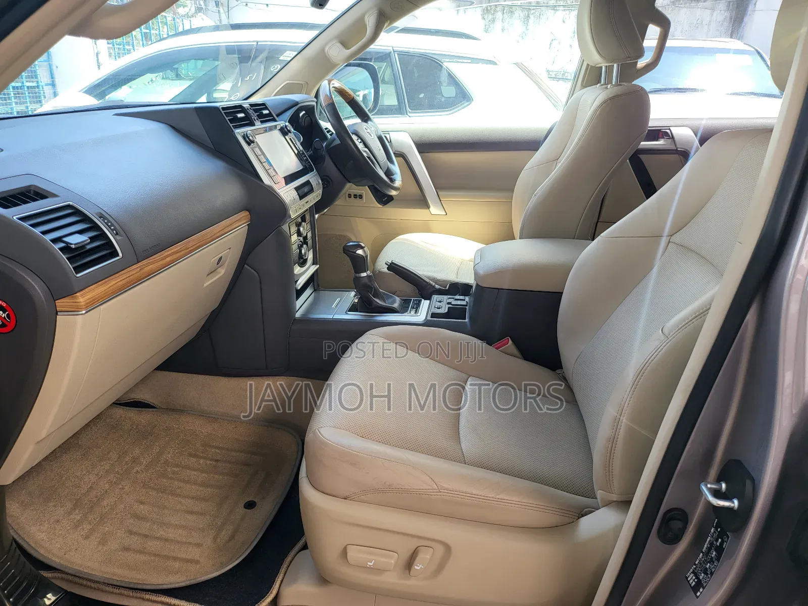Toyota Land Cruiser Prado 2019 Gold